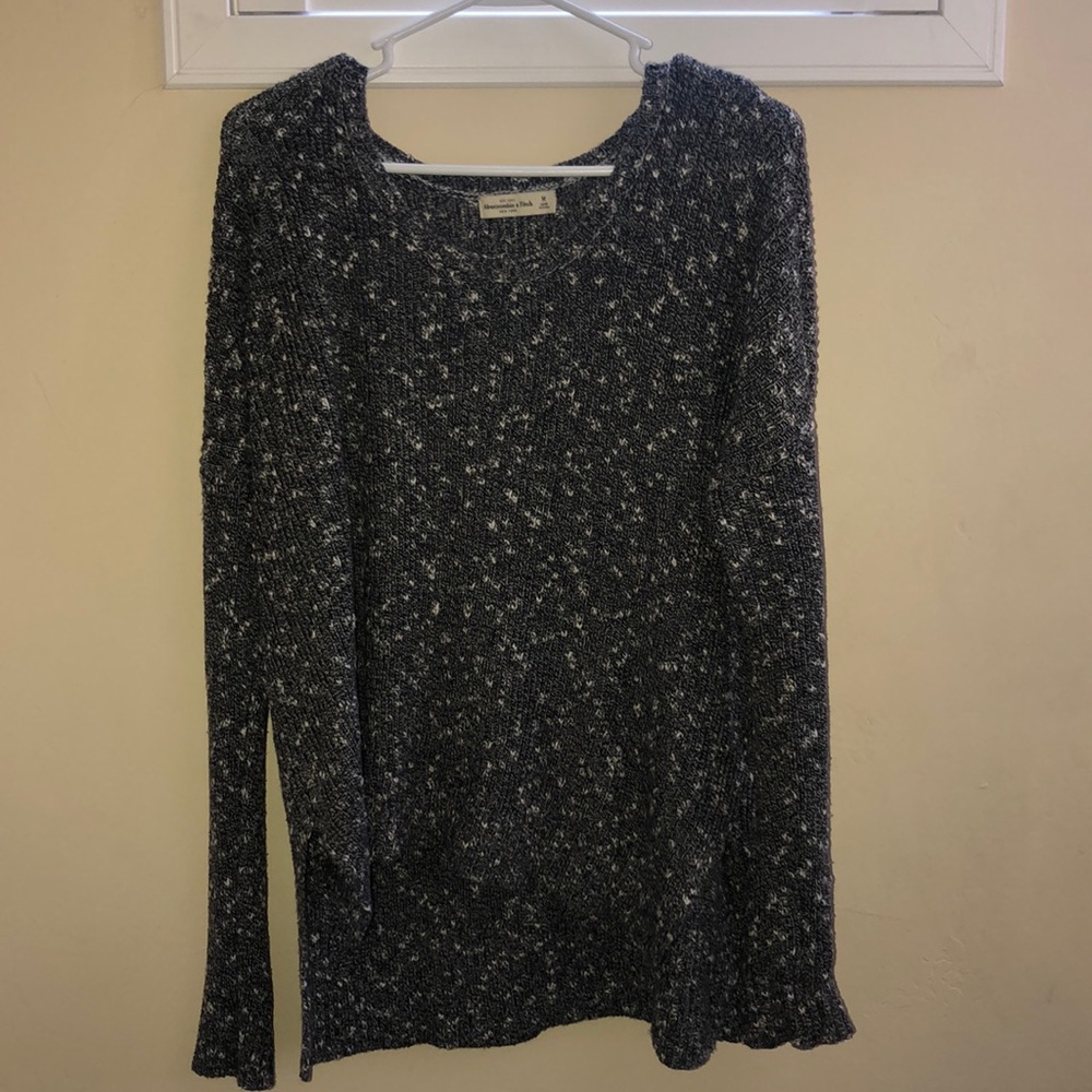 Abercrombie & Fitch Long Sleeve